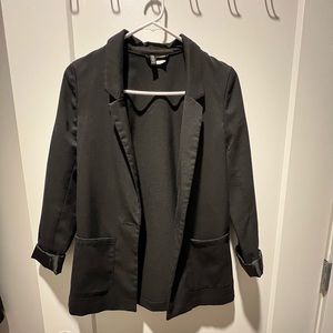 Black Blazer Size 2, slightly oversized